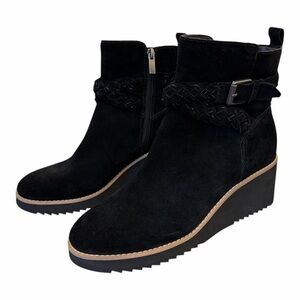 Women's Chace Buckle Strap Wedge Booties. Earth Origins Black Ankle Booties NWT